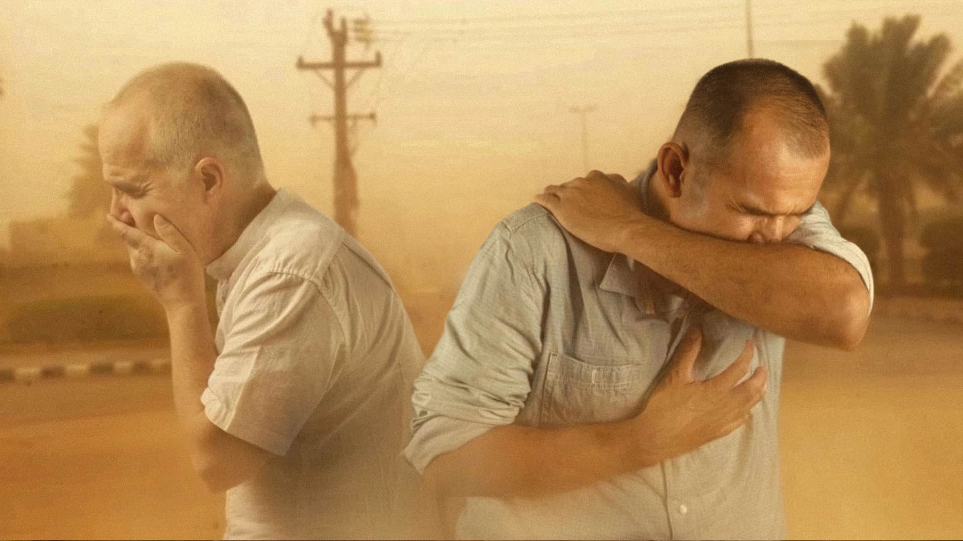 صورة اختناق متشاجرَين أخذا نفساً عميقاً قبل الصلاة على النبي