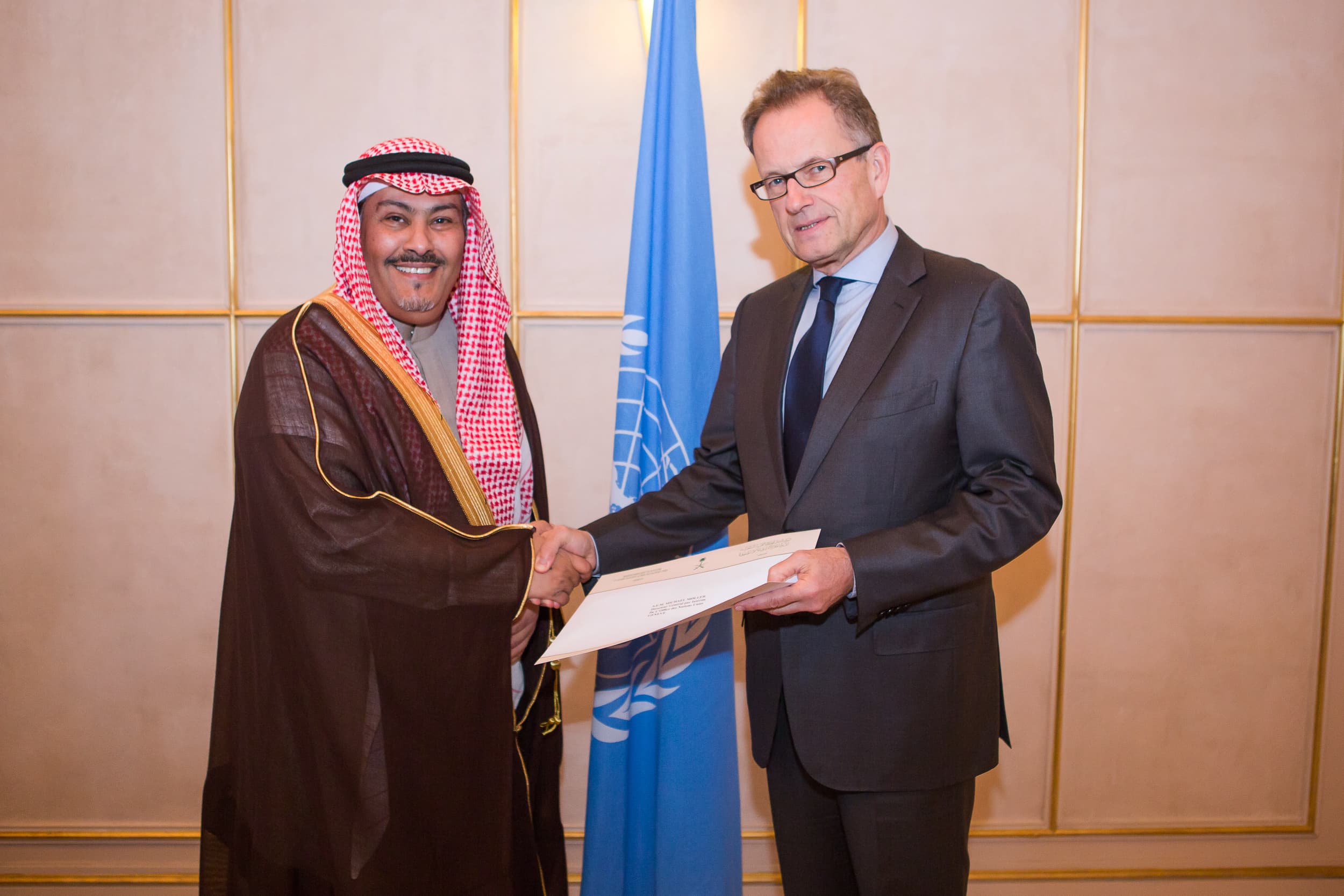 صورة السعودية تصدر دليلاً مفصّلاً عن كيفية انتهاك حقوق الانسان
