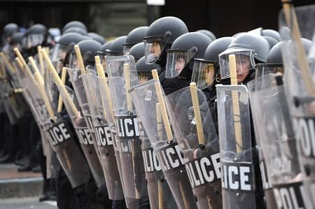 صورة الربيع العربي يضرب أمريكا، وأبو راضي يؤكد: أمريكا ليست سوريا ولا مصر
