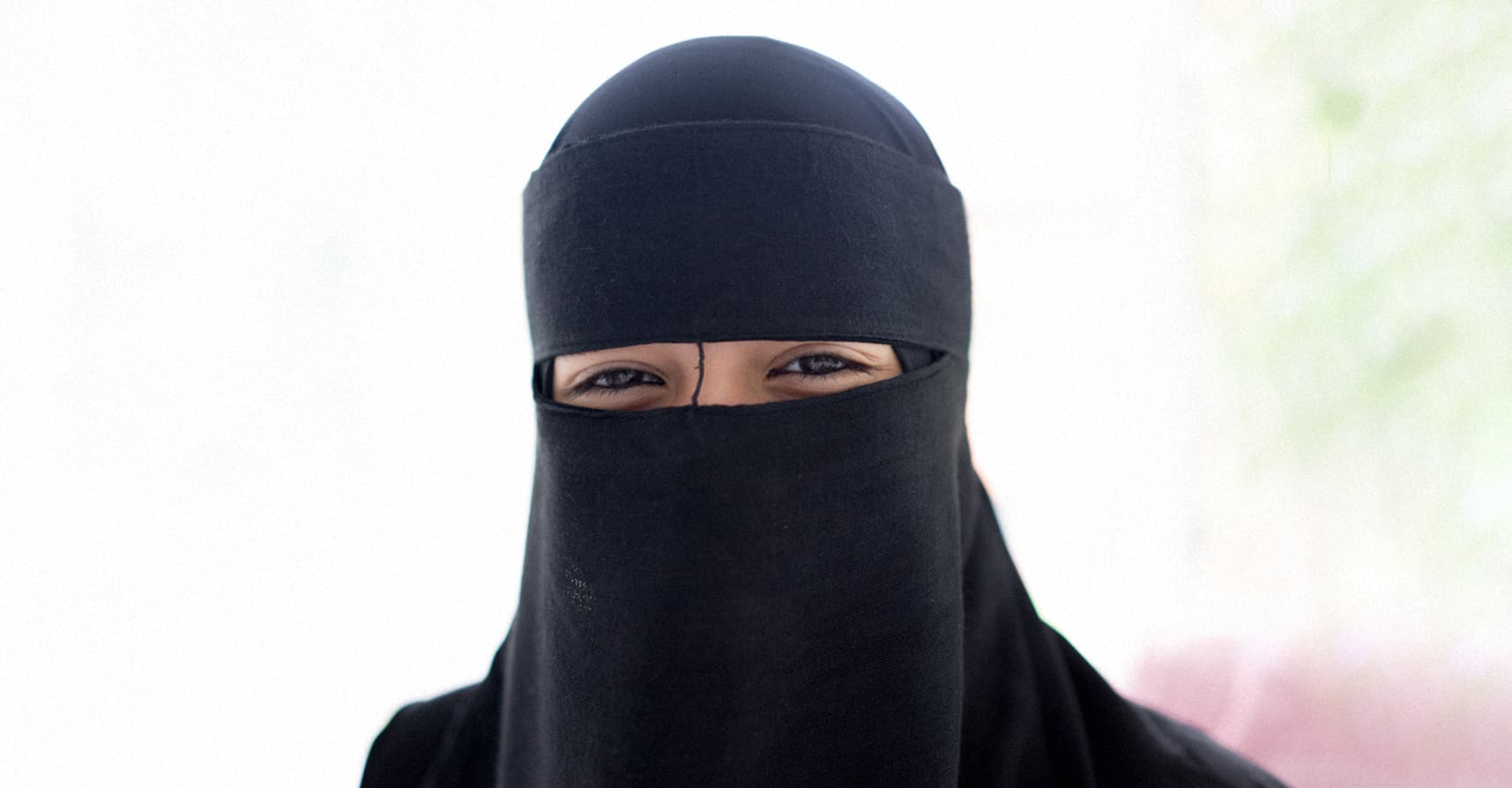 Saudi Arabia lifts ban on women dying without male guardian’s consent image
