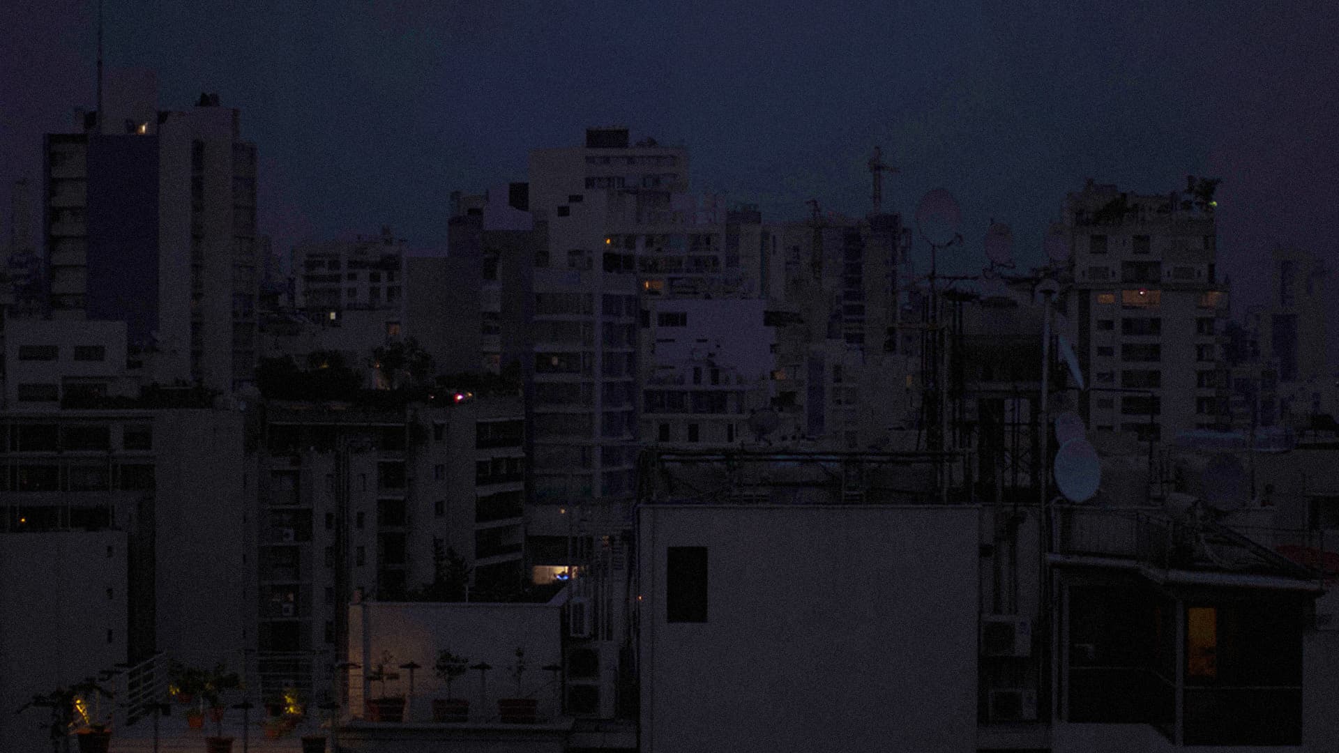 صورة الحكومة تخطف الأضواء