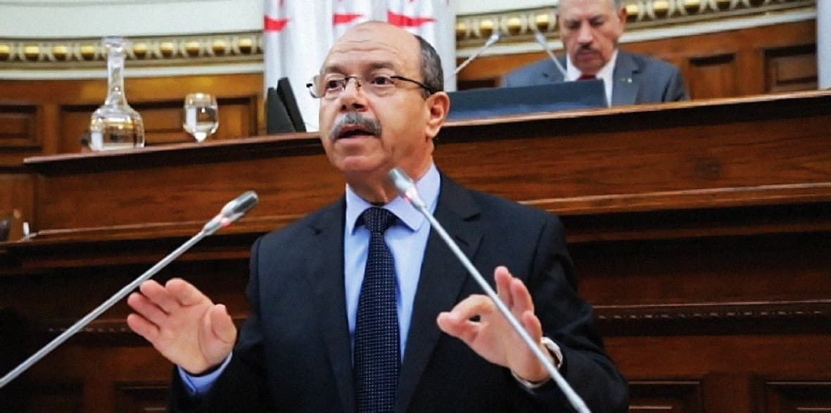صورة النظام الجزائري يُقرّر سحب الجنسية من معارضي الخارج ليتساووا بالحقوق مع معارضي الداخل