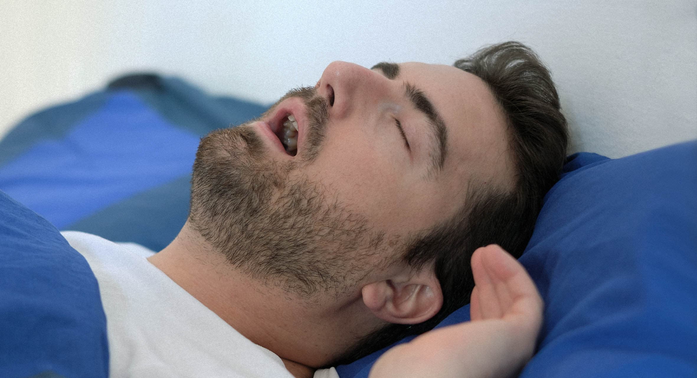 صورة أربع رياضات لتحسين نوعية نومك وكأنك تحتاج مزيداً منه يا برميل