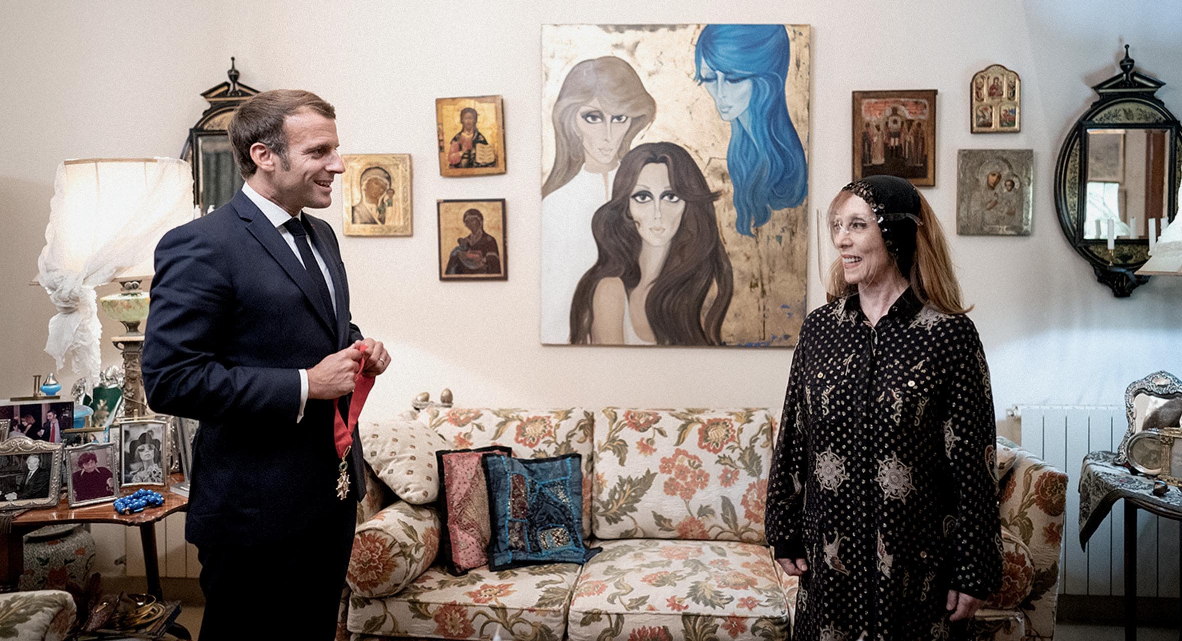 صورة مرشح رئاسة الجمهورية اللبنانية المستقل إيمانويل ماكرون يستهل حملته الانتخابية بزيارة فيروز