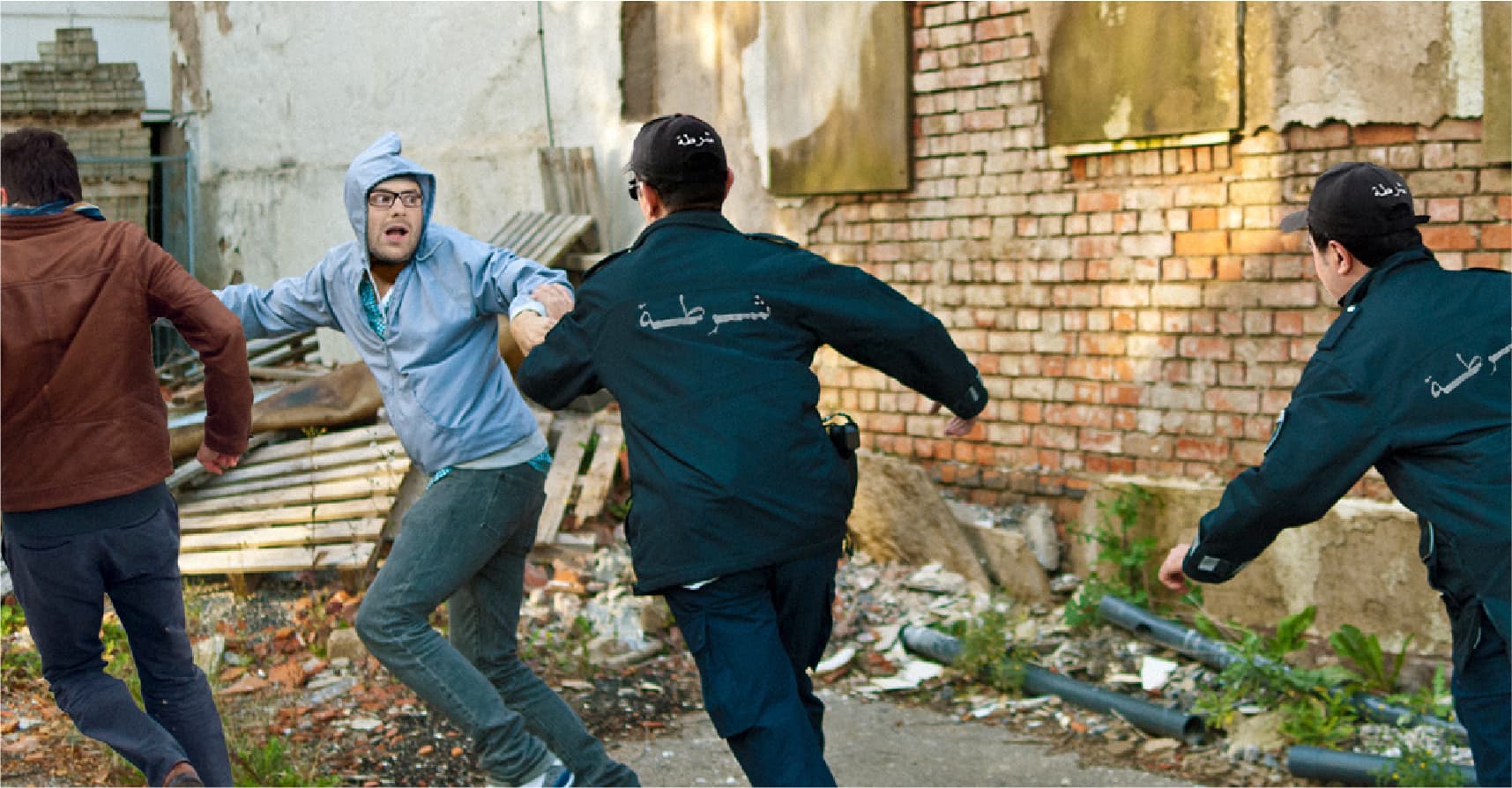 صورة الحكومة تقبض على العاطلين عن العمل قبل أن يدفعهم الفقر للانحراف