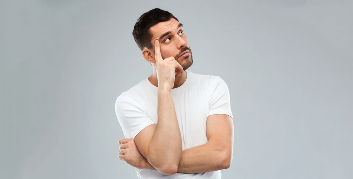 صورة هل أحظى بالنقود يوما ما؟ أنت تسأل وقدرك يجيب: لا.