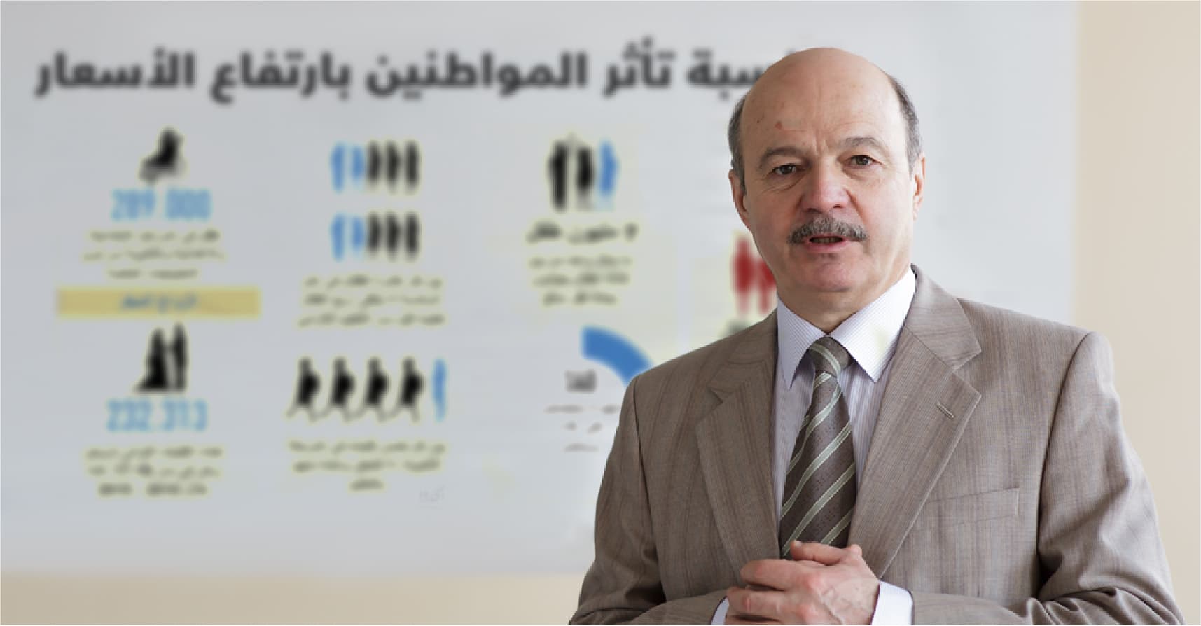 صورة الحكومة تؤكِّد أنّها أخذت بعين الاعتبار تأثير رفع الأسعار على الطبقة الوسطى إلّا أن ذلك لم يغيّر قرارها
