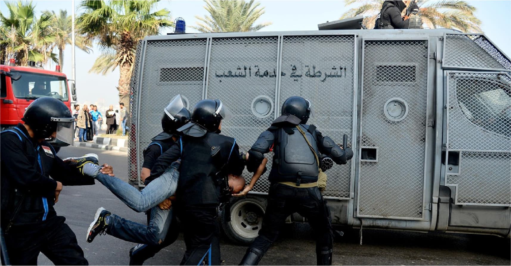 صورة السلطات المصريّة تذكّر المواطنين أن باستطاعتها إخفاء أي شخص يتهمها بالإخفاء القسري، إنّما أنّها لا تفعل ذلك