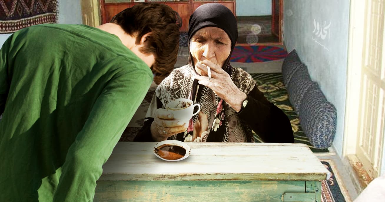 صورة عرافة تؤكد لطالب أنه سيفُكّ تميمة حظه العاثر إذا ما فتح المقرر الدراسي، وقرأ الدروس، وأجاب أسئلة الامتحان