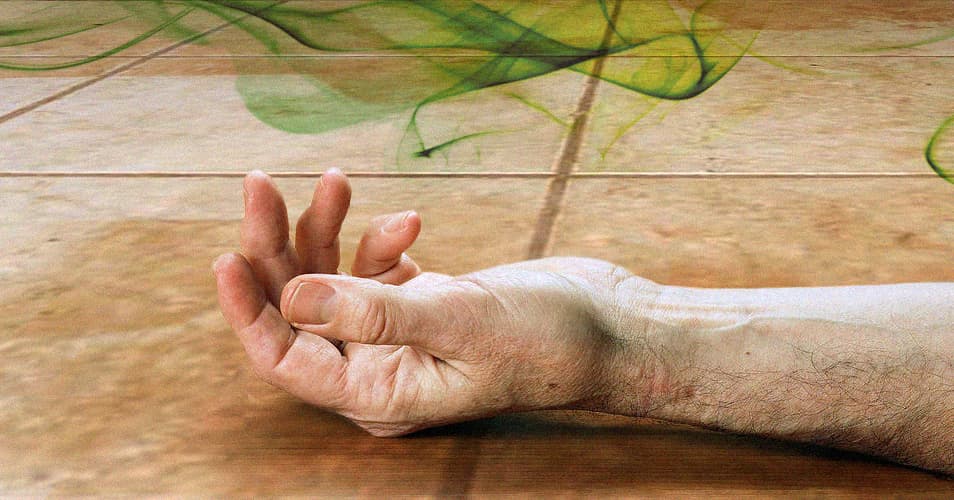 صورة وفاة سائح اختناقاً فور دخوله لحمام عمومي