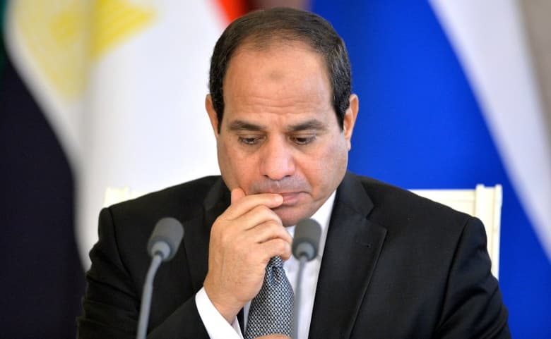 صورة السيسي يتمكن من التفكير ثلاث مرات هذا الأسبوع