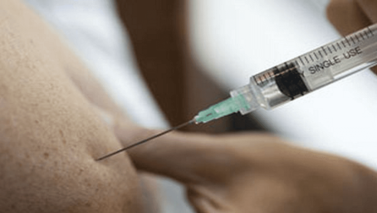 صورة أيهما أفضل في تخريب بيتك، الهيروين أم المبادئ؟