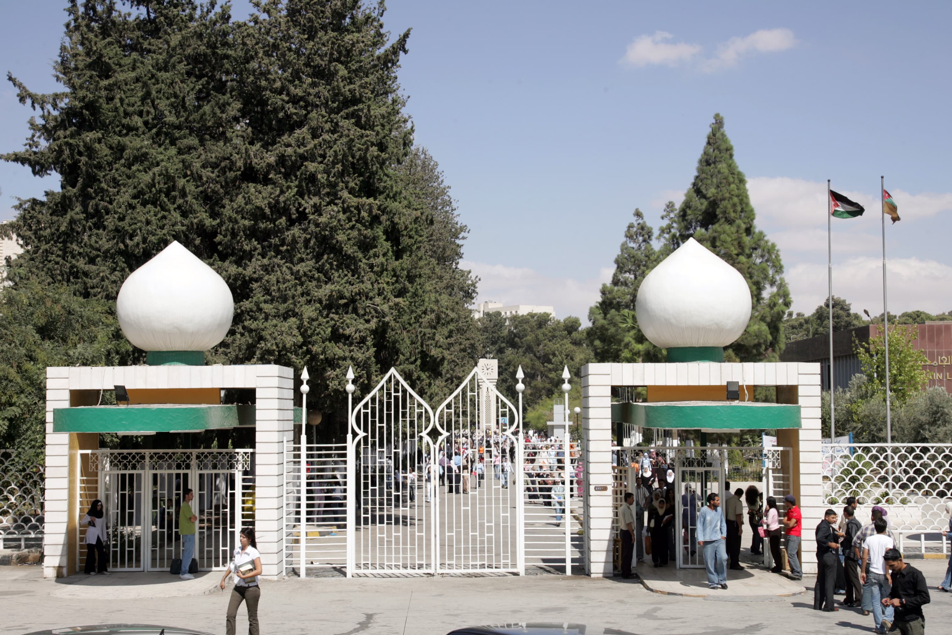 صورة توقّعات بارتفاع أرباح شركة الجامعة الأردنية القابضة العام المقبل