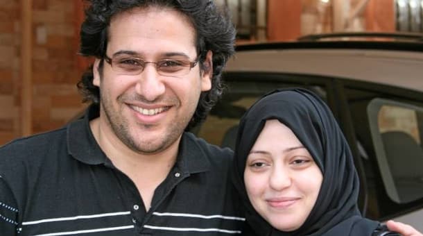 صورة السعودية تبادر للمّ شمل عائلة رائف بدوي بأكملها في السجن