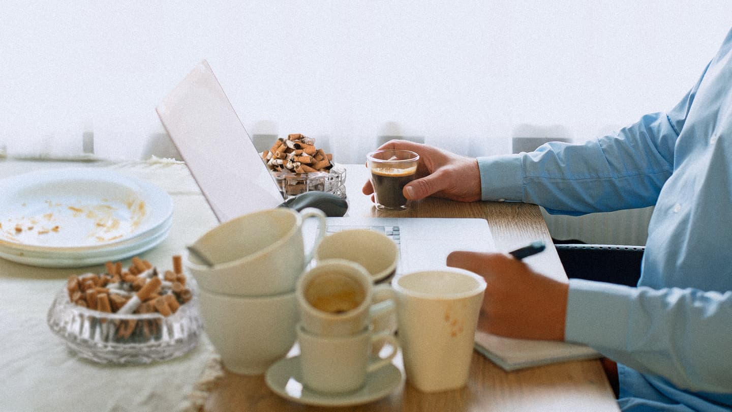 صورة العواقب الاقتصادية لكتابةِ مقالةِ رأيٍ واحدةٍ