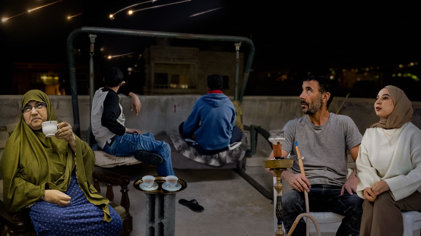 صورة مطالب بعطلة رسمية إلى حين انتهاء الحرب