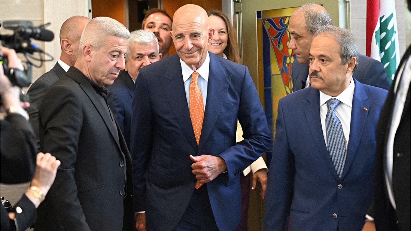 صورة نحو منع التدخل الخارجي باستدعاء تدخلٍ خارجي أقوى