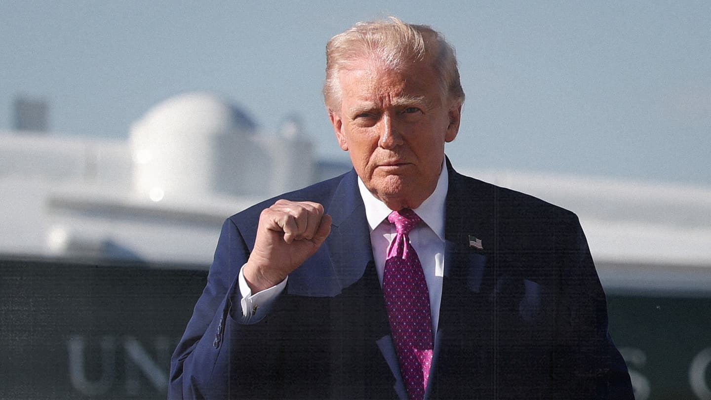 صورة ترامب: متمسكون بشرط عودة إيران إلى حدود ٢٧ فبراير