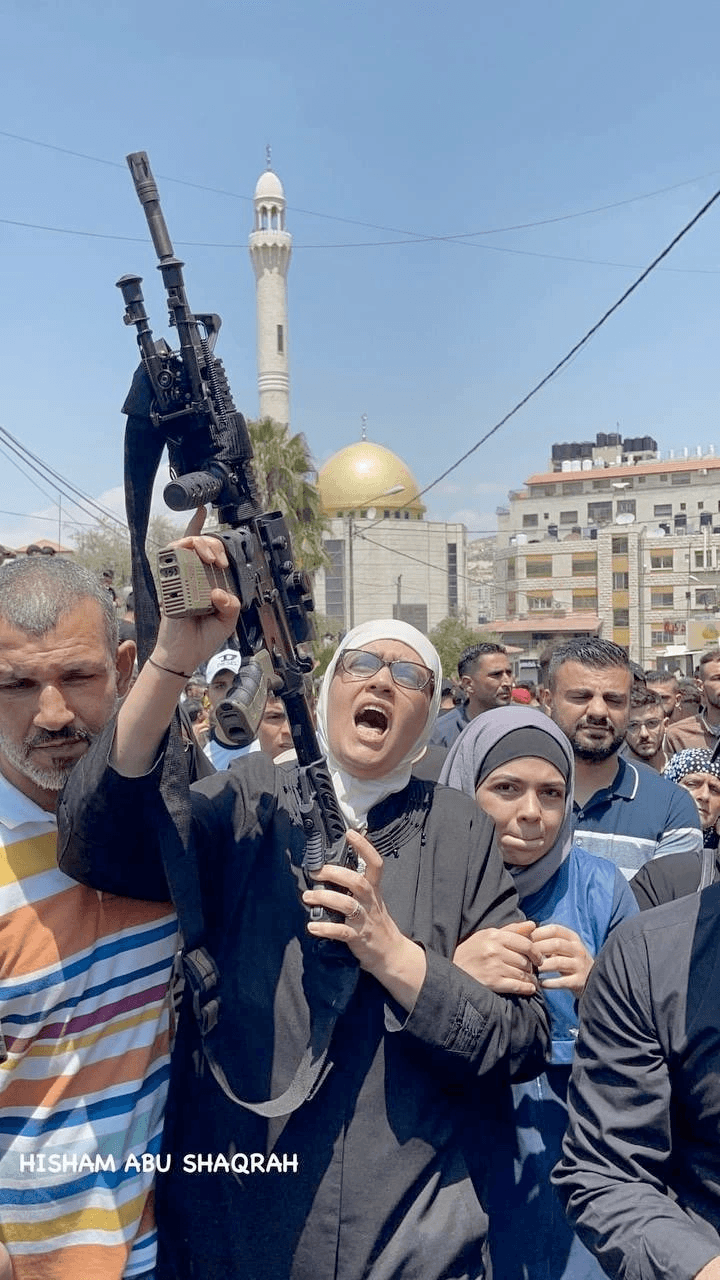 اقصف!! استنفار!!!: مادة خطيرة ممنوعة