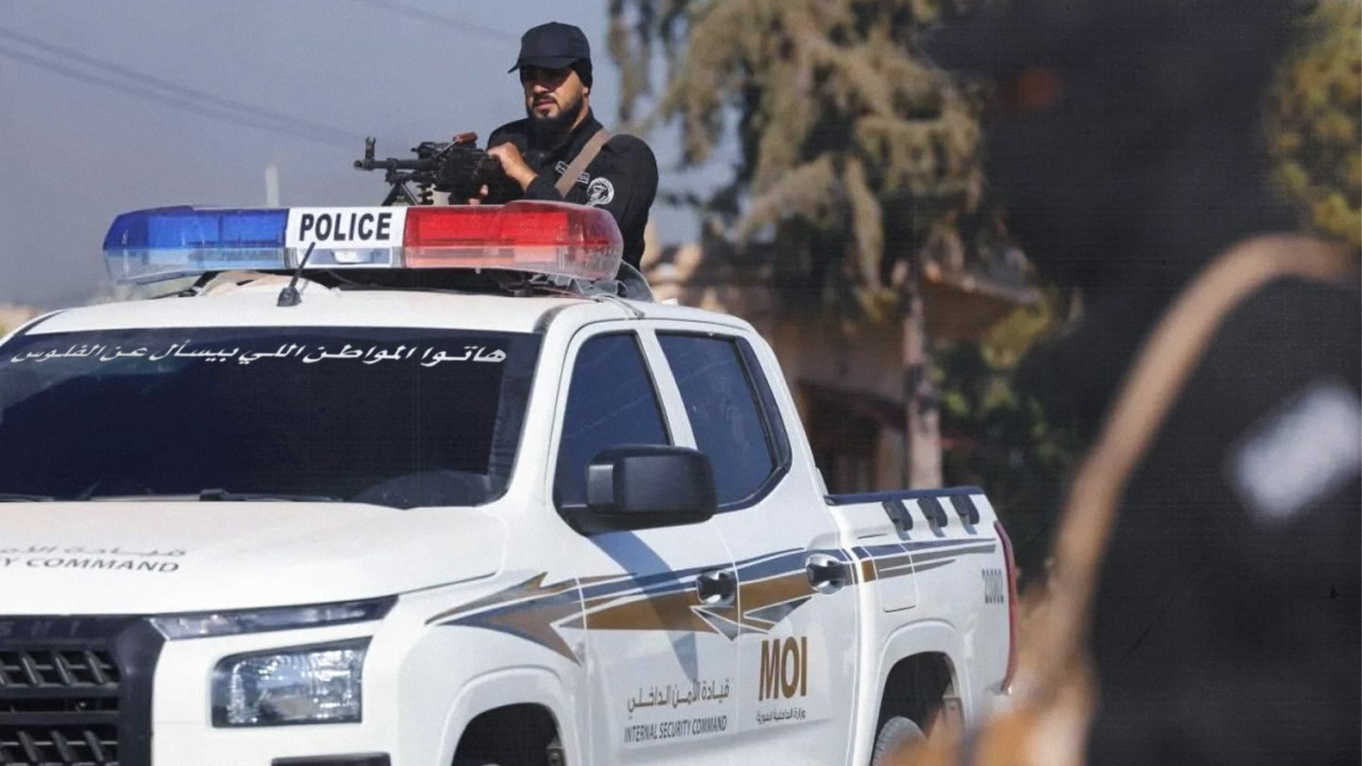  صورة تحقيقات الحدود: السلطات السورية تستعد لإطلاق حملة "هاتوا المواطن اللي بيسأل عن الفلوس"