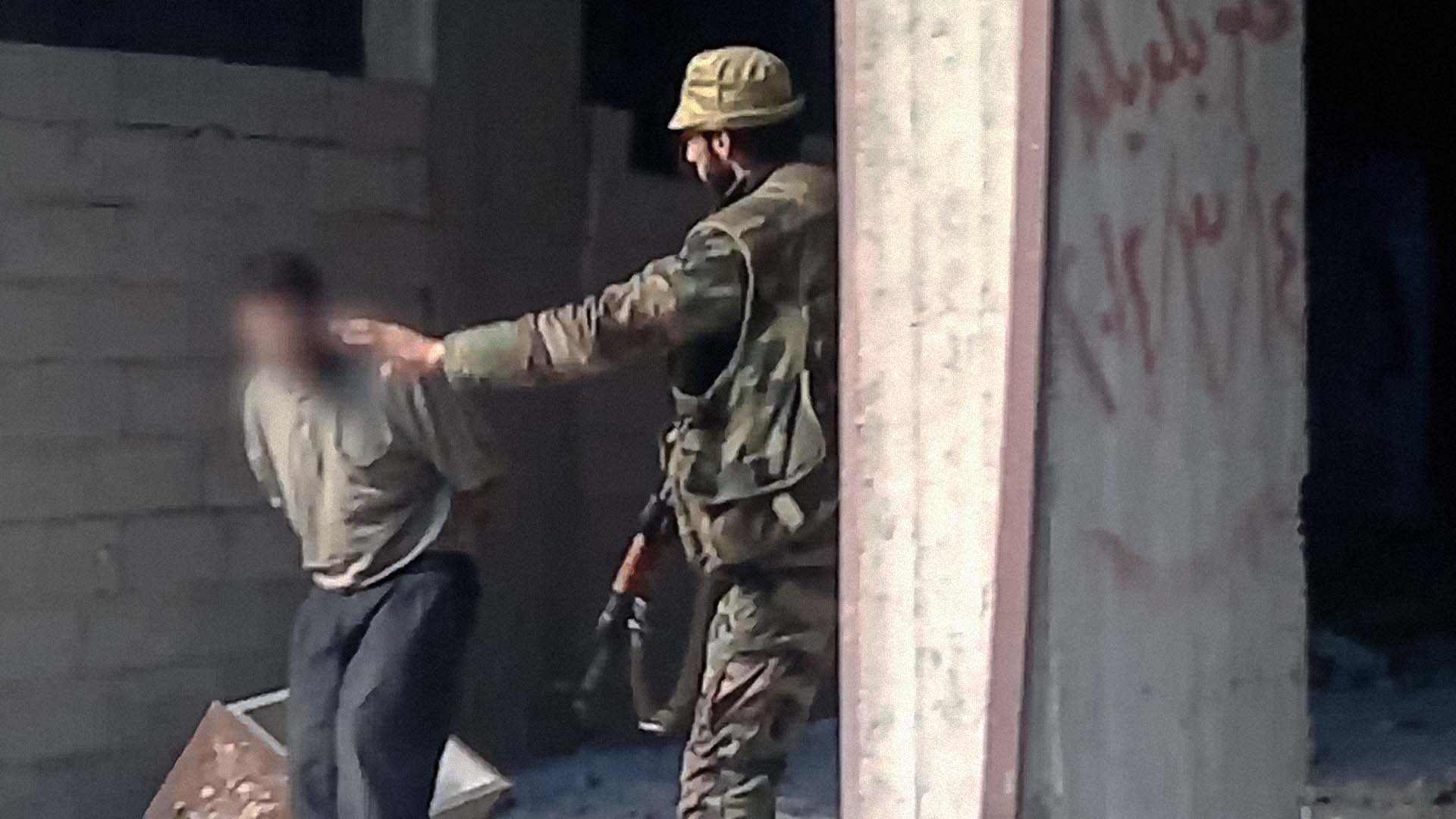 صورة "سيادة الرئيس أنقذ سورية من وحشية داعش"