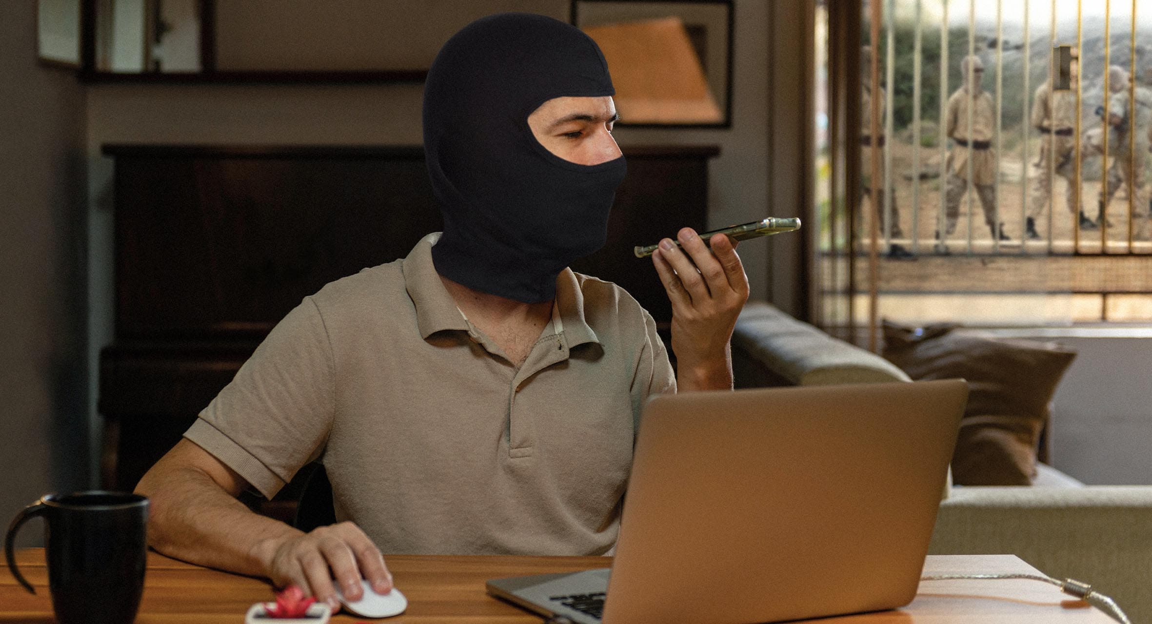 صورة فريلانسر يؤسس جماعة إرهابية ليسهل على نفسه استلام الأموال من الخارج