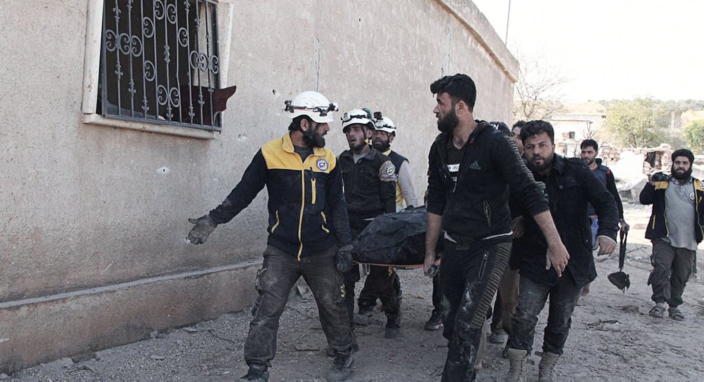 صورة النظام السوري يؤمن عودة ١٥ نازحاً على الأقل إلى دارهم الآخرة