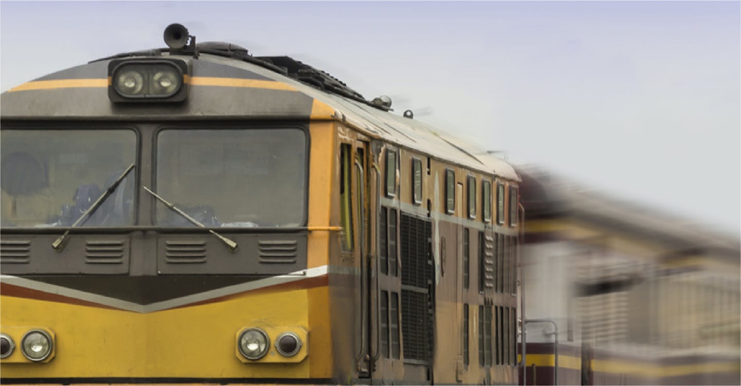 صورة قطار يفوت في علي عبد الله صالح