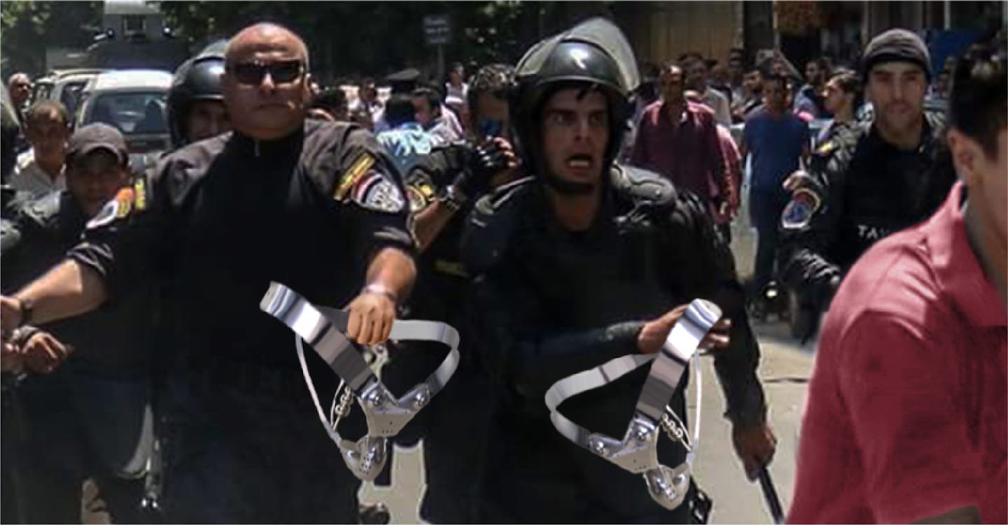 صورة الحكومة المصرية تفرض ارتداء حزام العفة على الشبّان لضمان عذريتهم بشكل دائم